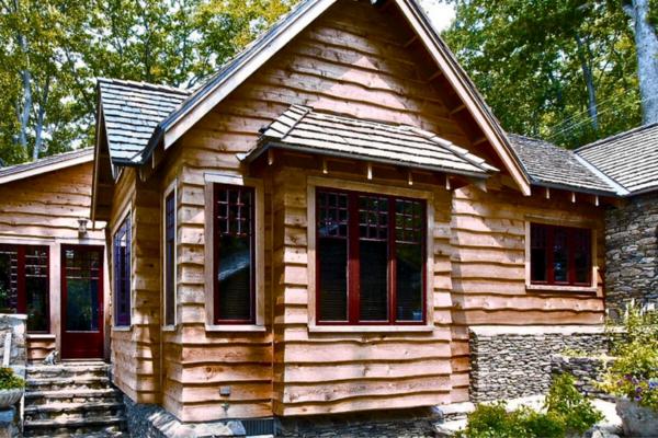 Cedar Wavy Edge Siding